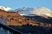 01 Cima Vaccaro (1958 m) innevata vista da Ponte Nossa